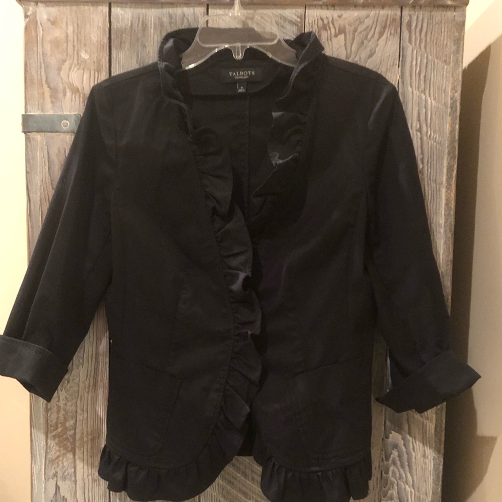 Light Black cropped 3/4 sleeve jacket